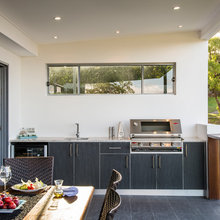 Outdoor kitchen