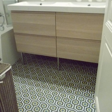 Une salle de bains rue de Courcelles