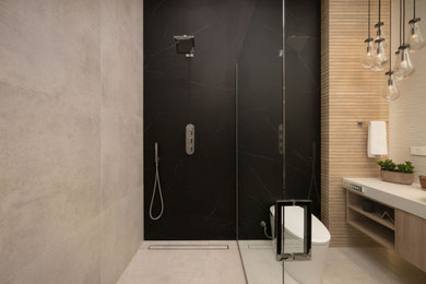Bathroom - eclectic bathroom idea in Chicago