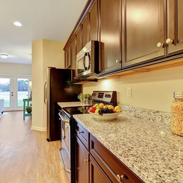 335 Gillespie Gardens Dr, Jacksonville, FL 32218