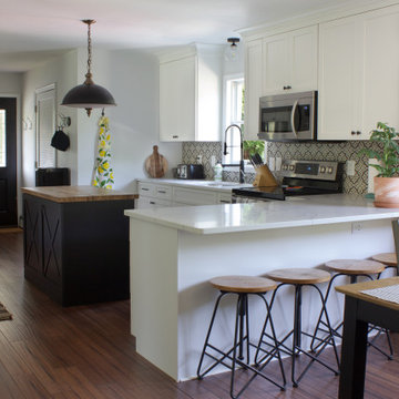 Black and White Kitchen
