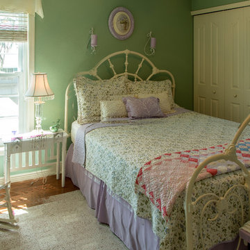 Country-Style Palmetto, FL Home for Sale