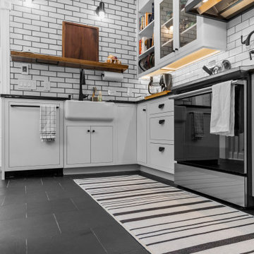 Contemporary Farmhouse