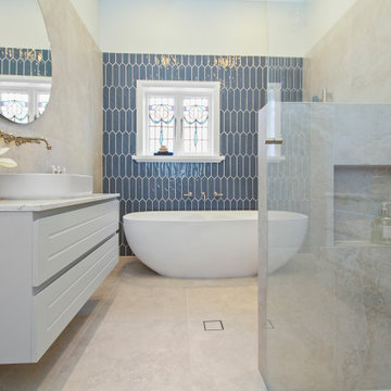 Croydon - Timeless Main Bathroom