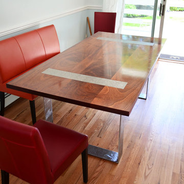Modern Nuka Dining Table