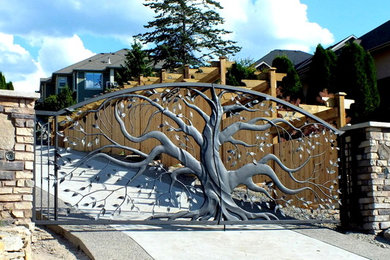 Tree Gate