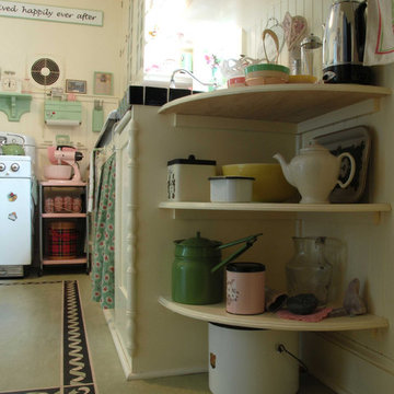 Bathrooms & Kitchens