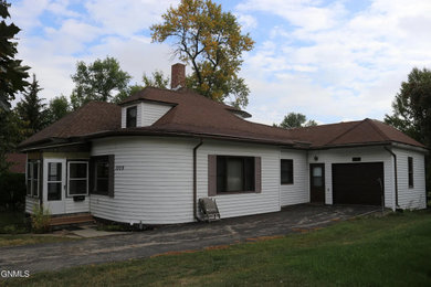 Example of a mountain style exterior home design in Other