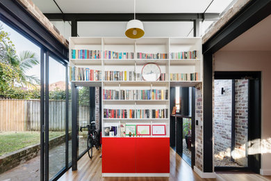 This is an example of a contemporary home office in Sydney.