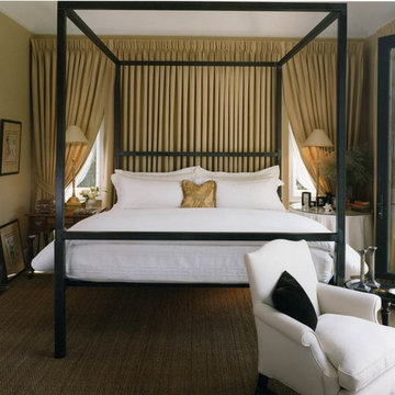 Bates Modern Manor - Master Bedroom