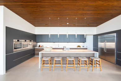 Casa Aramara: una cocina abierta a un entorno privilegiado