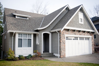 Traditional exterior home idea in Vancouver