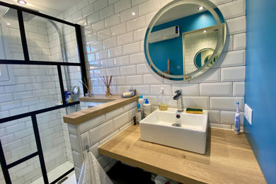 Inspiration pour une petite salle de bain urbaine.
