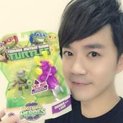 李岳's photo