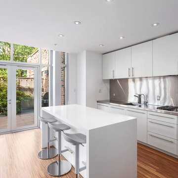 509 - 36 Water St - Modern Sub-Penthouse Gastown Loft