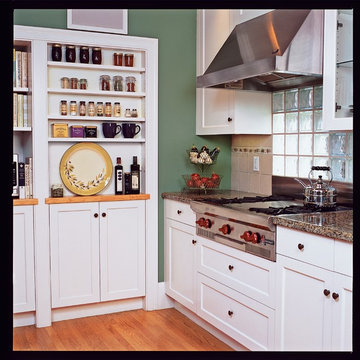 Sunny Kitchen
