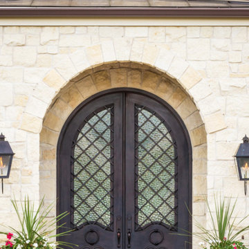 Interior & Exterior Installations