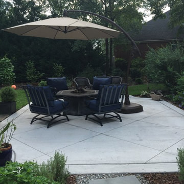 Patio with decorative saw cuts and unique design