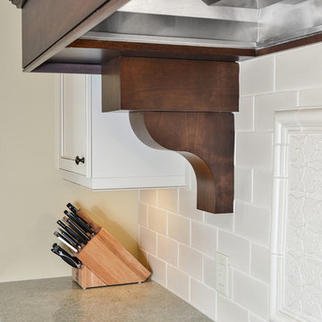 Tuscan Meets Cottage on Seabrook Isa