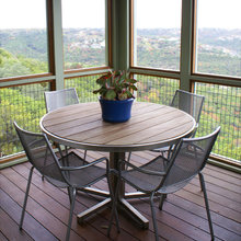 SCREENED PORCH
