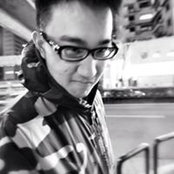 Saw Zhen Yee's photo
