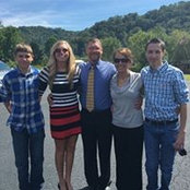 Robin Barrett's photo