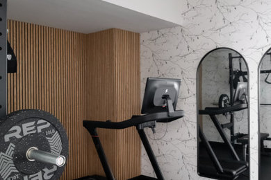 Example of a minimalist home gym design in Nashville