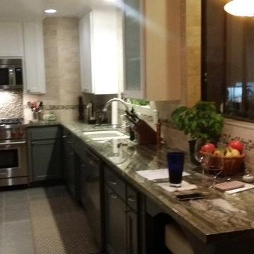 Lynn Miller Cabinet Painting and Custom Cabinet Instalaltion