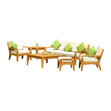 lori outdoor