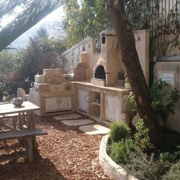 Outdoor kitchens