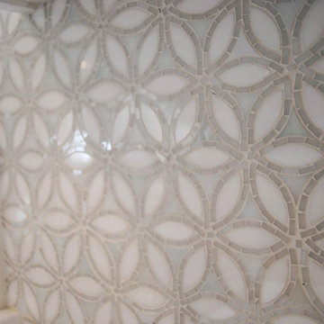 Meridian Kessler Cottage Style Home - Kitchen Backsplash