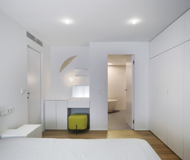 Contemporáneo Dormitorio by Laura Ortín Arquitectura