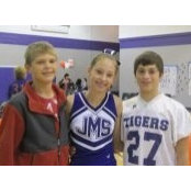 Mackenzie Crombies foto