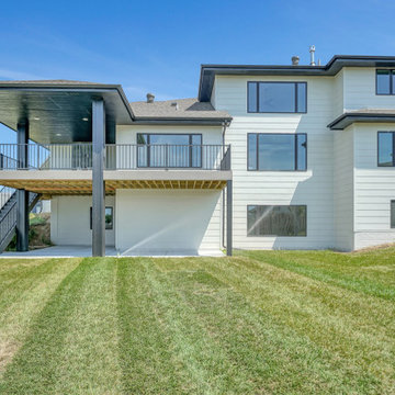 Bennington 1.5 Story full of FUN Accents!