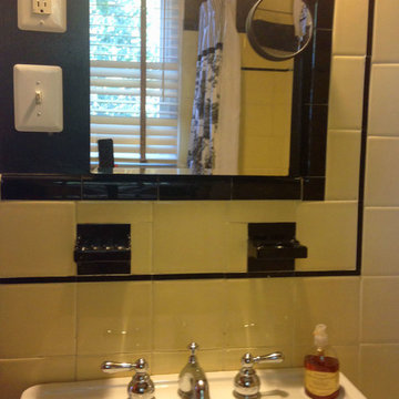 40's Vintage Bathroom