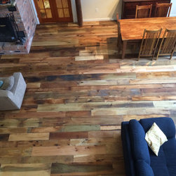 Reclaimed Barnwood Plank Flooring - Hardwood Flooring