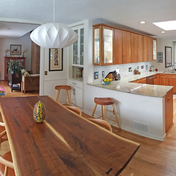 Welcoming Eclectic Kitchen Design - East Lansing