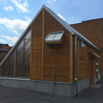 Solar-Powered Greenhouse in Pittsburgh