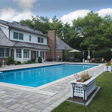 Lake Forest Pool