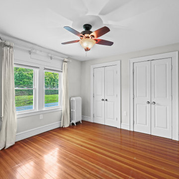 90 Farmington Ave, Farnington