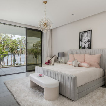 The Heights of Elegance – Flooring & Tile Work for Tampa’s Premier Estate