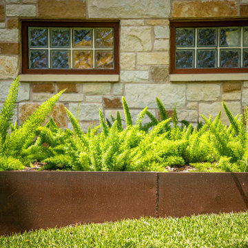 Great Oaks Austin Composite Deck with Custom Corten Screening