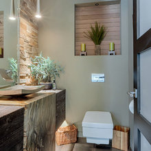 Bay's Beach Bathroom