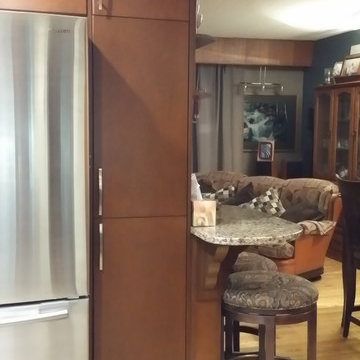 Contemporary Kitchen - Flat Maple Doors with Rounded Edges