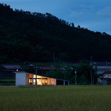 志和の平屋
