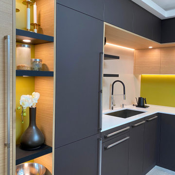 UNIQUE BLACK AND GREEN MODERN KITCHEN