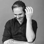 Tony Dalton's photo