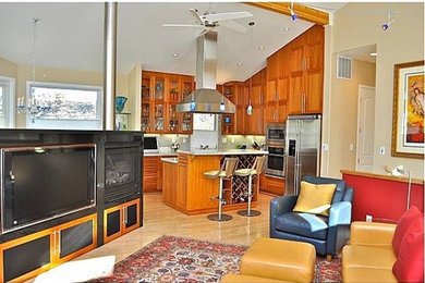 Elegant living room photo in San Francisco