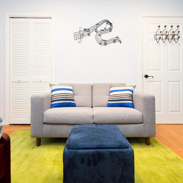Traditional Teen boy Bedroom