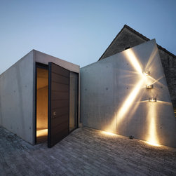 Ann AR11 LED Wall Light - Outdoor Wall Lights